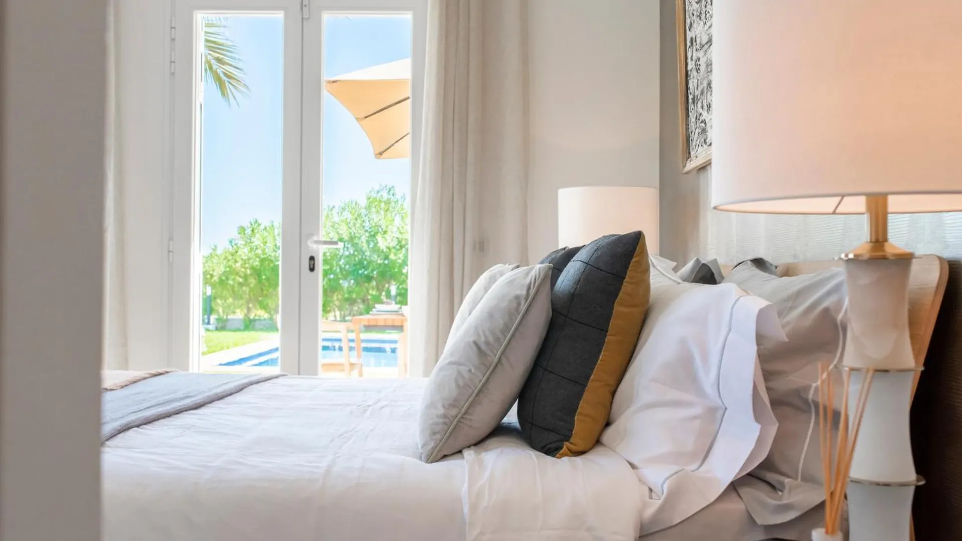 Cap Martinet Talamanca Vila Can Tashellu, Boutique 5 Bed - Sea And Forest View 塔拉曼卡